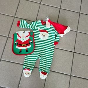 NWT Carter's Infant Boy Or Girl 3 Months Christmas Santa Sleeper Hat & Bib